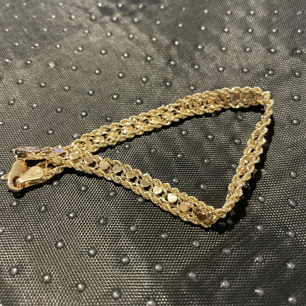 10K Bracelet